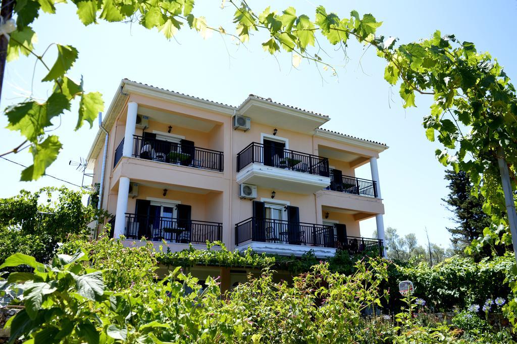 Despoina Rooms Tsoukaladhes Ngoại thất bức ảnh