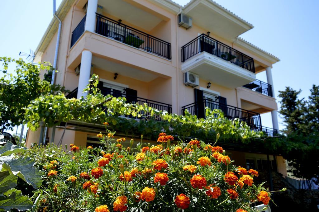 Despoina Rooms Tsoukaladhes Ngoại thất bức ảnh